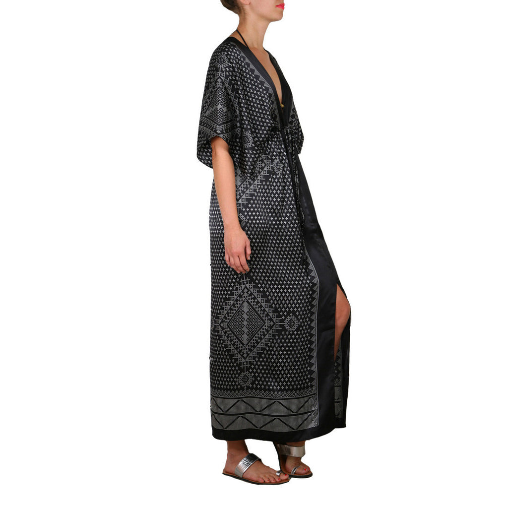 Black and White Silk Kharum Regular Robe