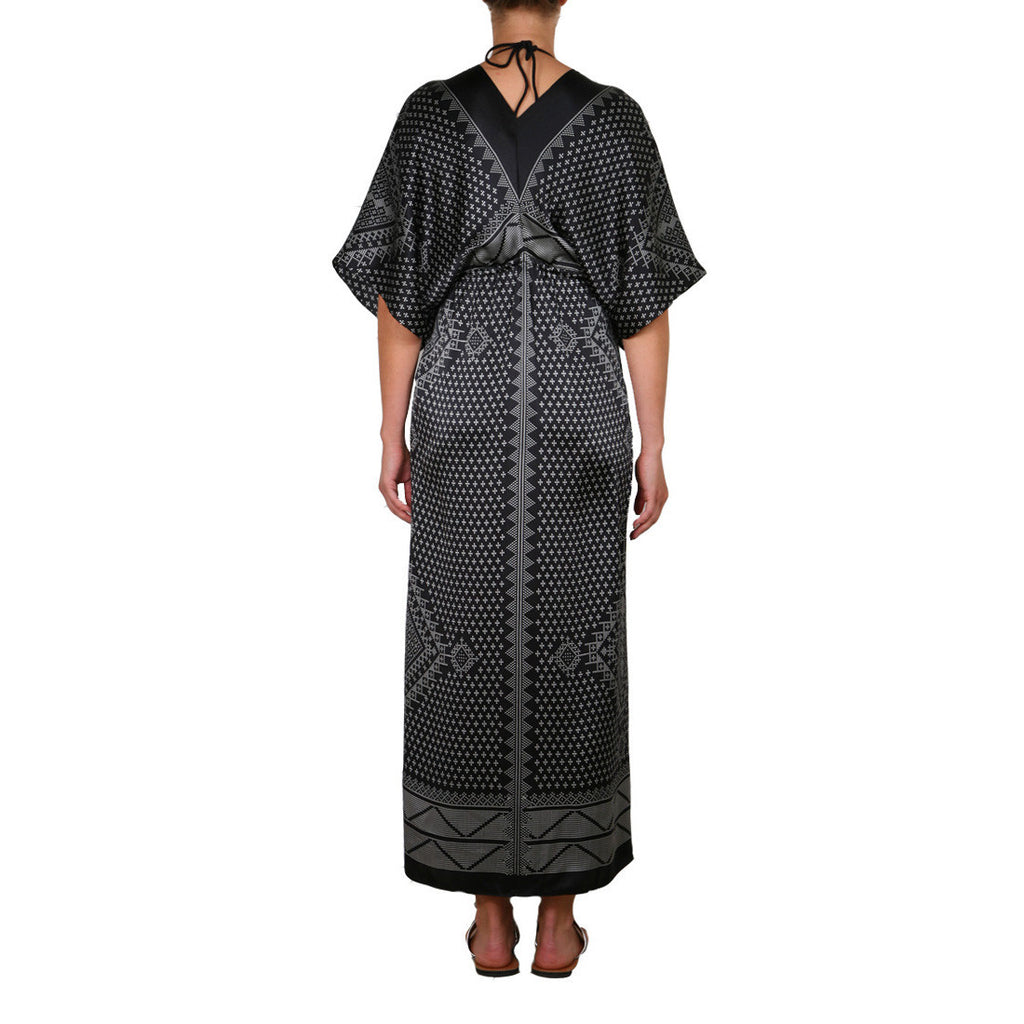 Black and White Silk Kharum Regular Robe